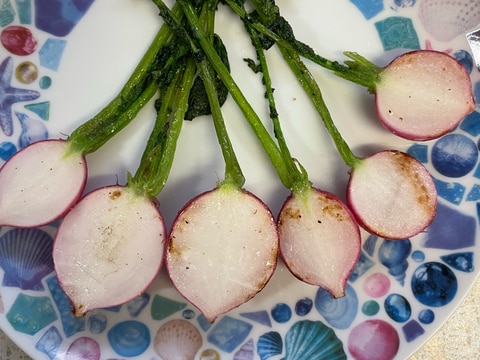 簡単でおいしい。ラディッシュのソテー